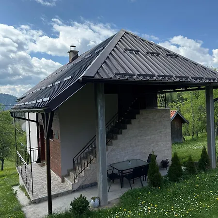 Holiday home Seoska Kuca Jela *